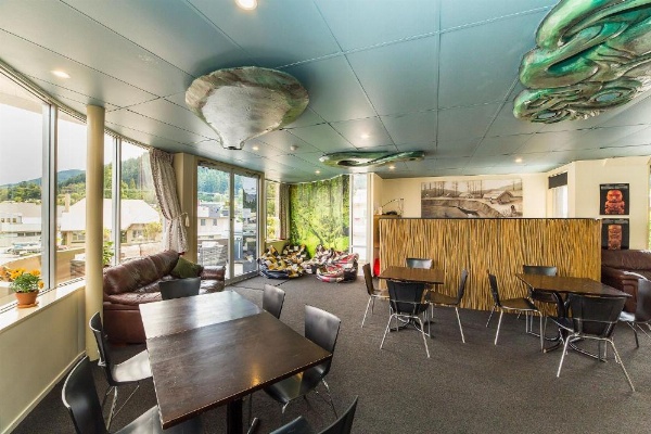 Tahuna Pod Hostel image 20